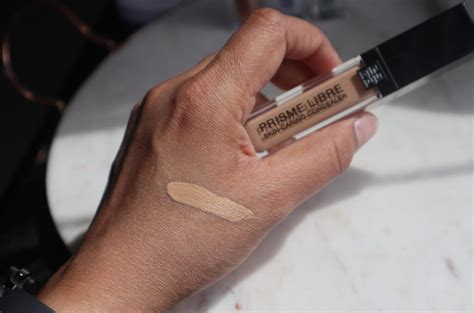 givenchy prisme libre avis|Givenchy prisme libre concealer.